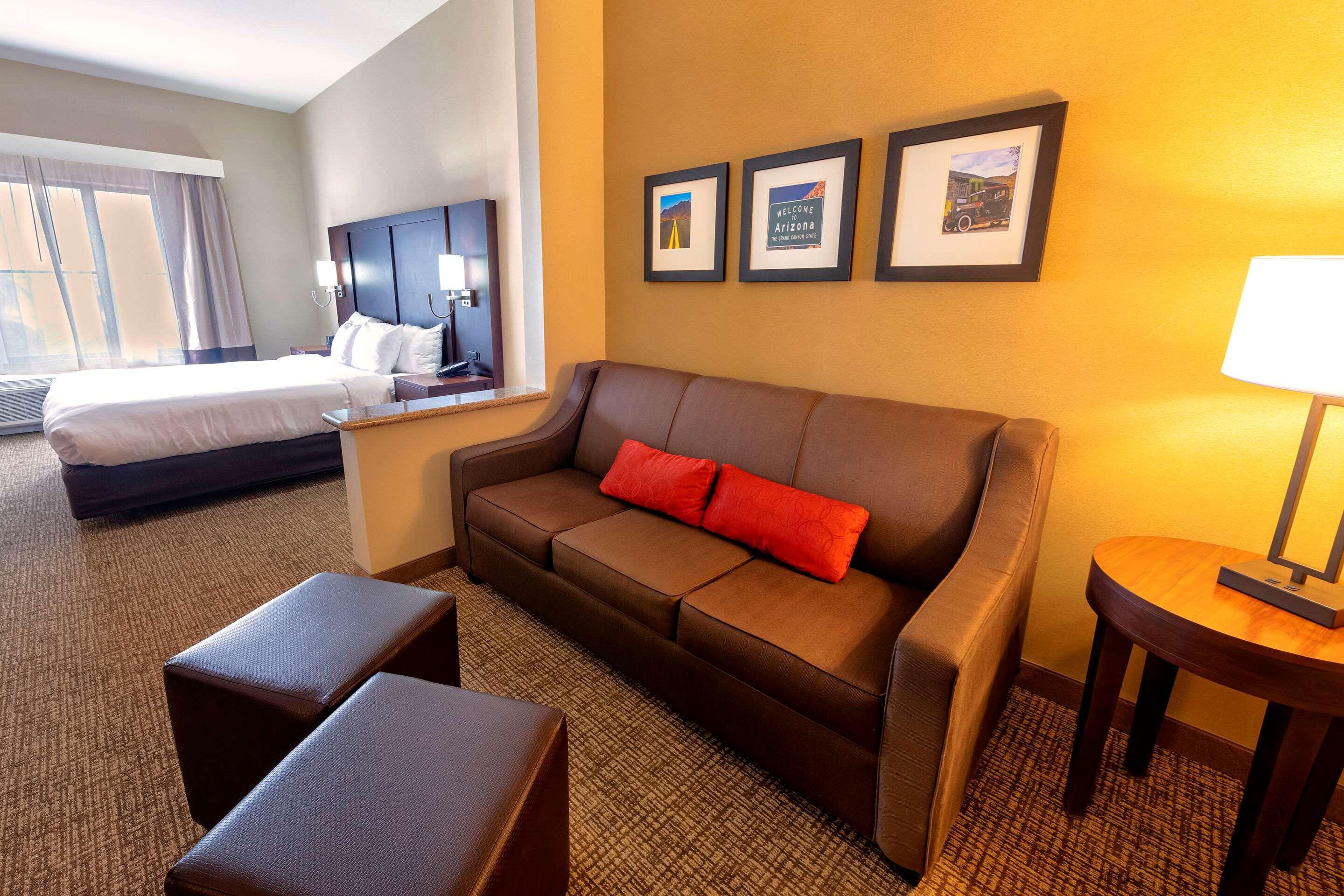 Comfort Suites Goodyear-West Phoenix Exteriör bild
