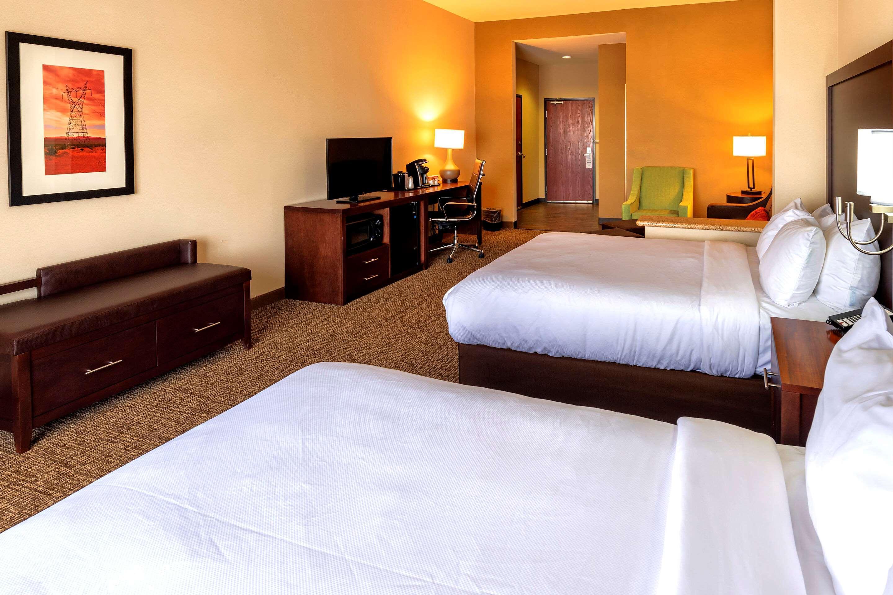 Comfort Suites Goodyear-West Phoenix Exteriör bild