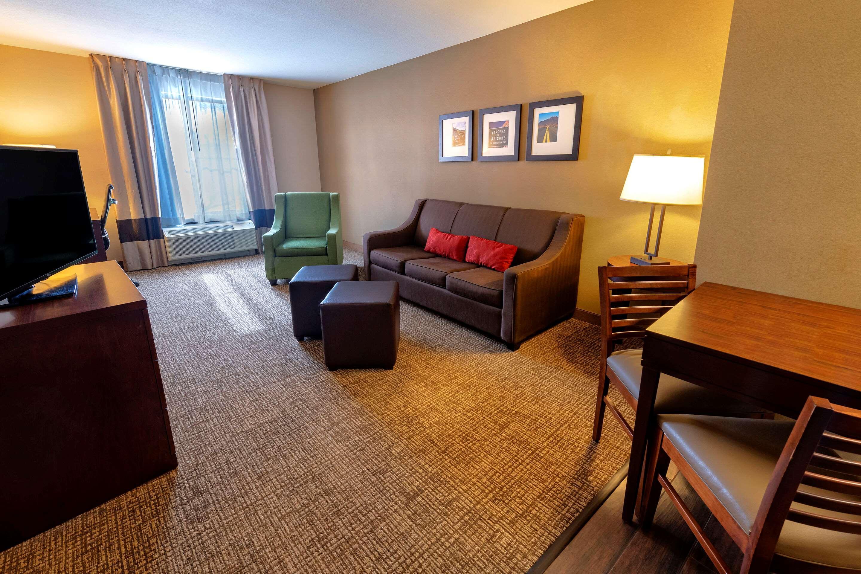 Comfort Suites Goodyear-West Phoenix Exteriör bild