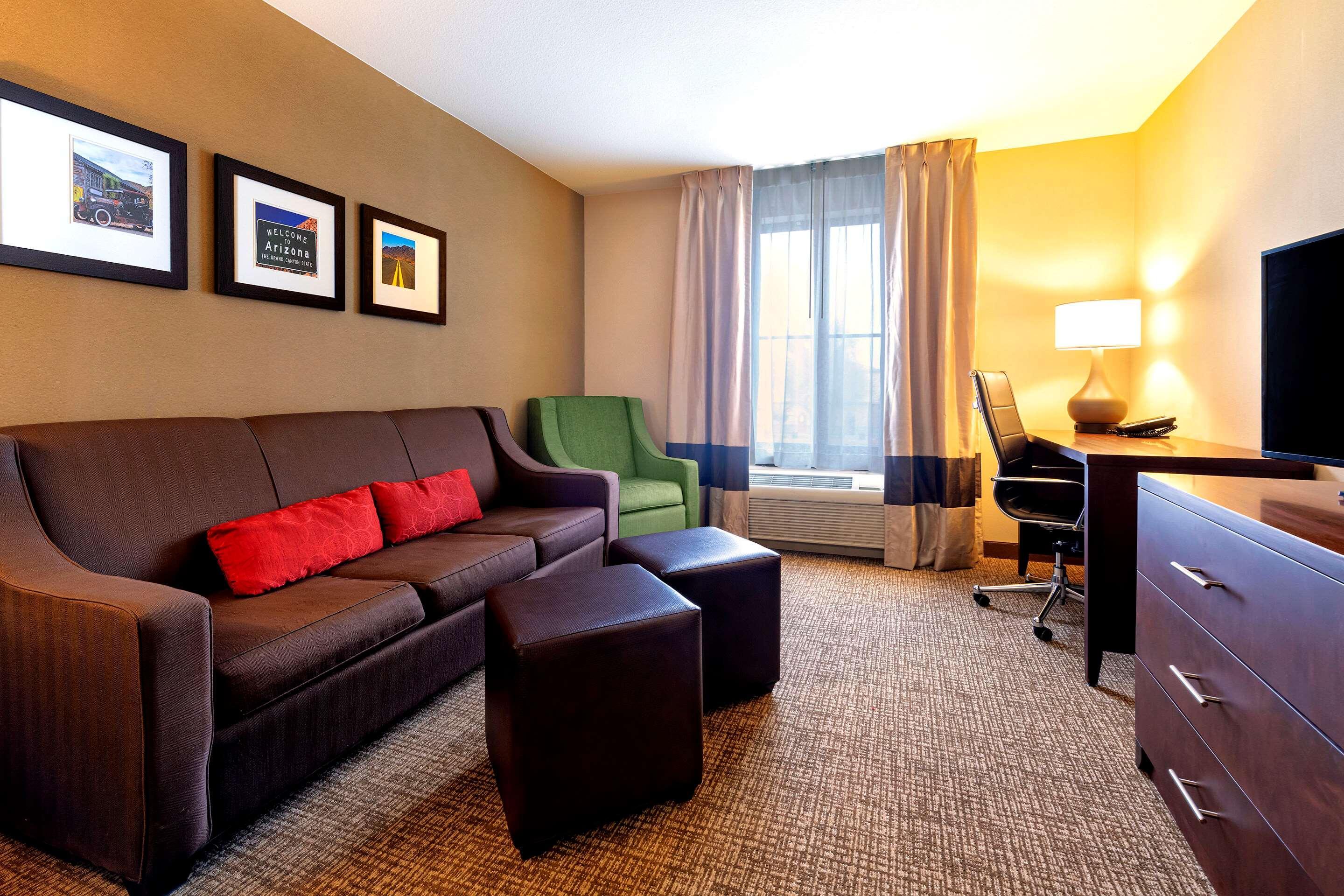 Comfort Suites Goodyear-West Phoenix Exteriör bild